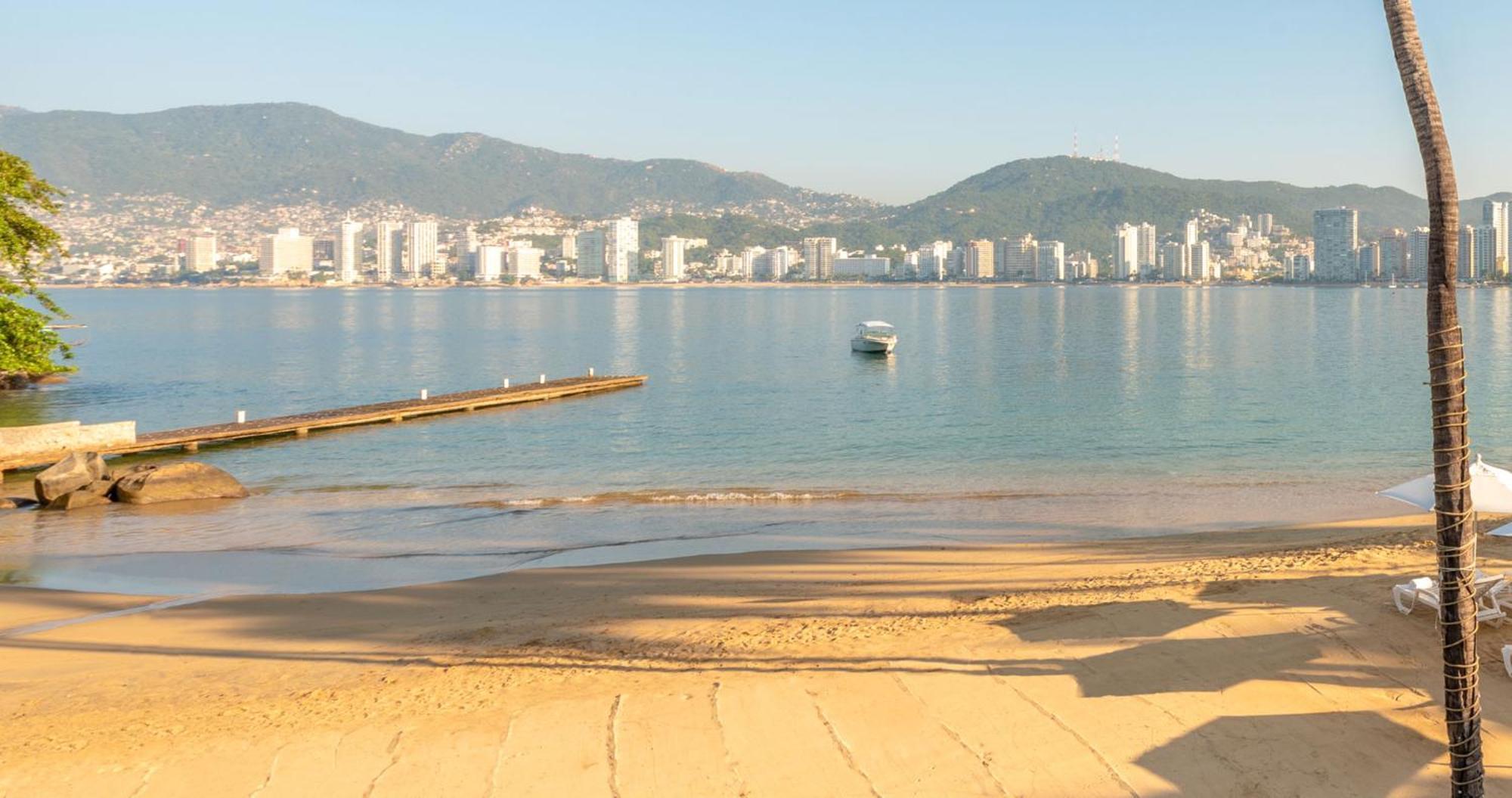 Park Royal Beach Акапулко Екстериор снимка